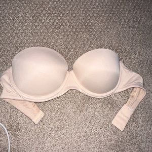 PINK Victoria’s secret strapless push-up bra